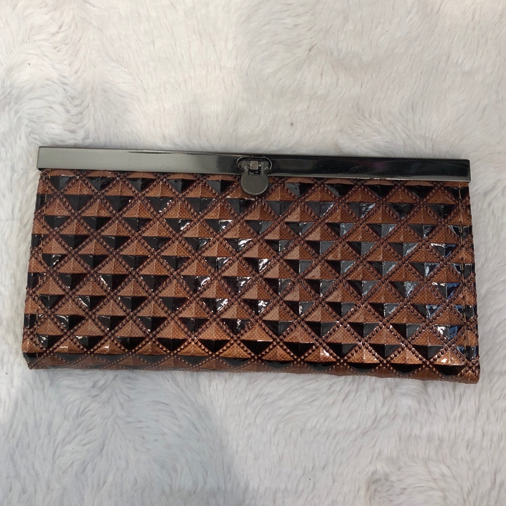 New vintage style retro wallet